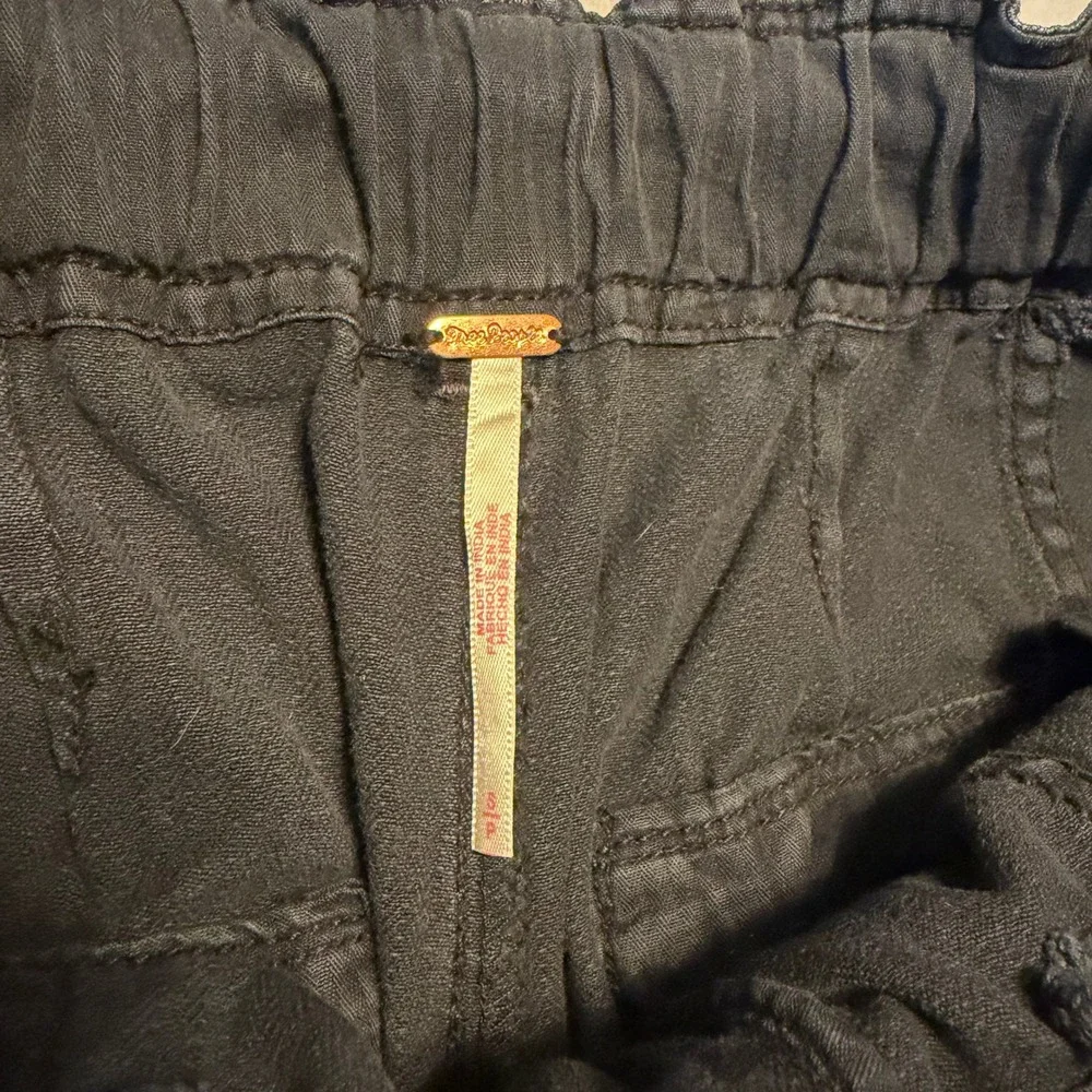 Free People We The Free Tahiti Pull-On Cargo Pants Black Women Size Small